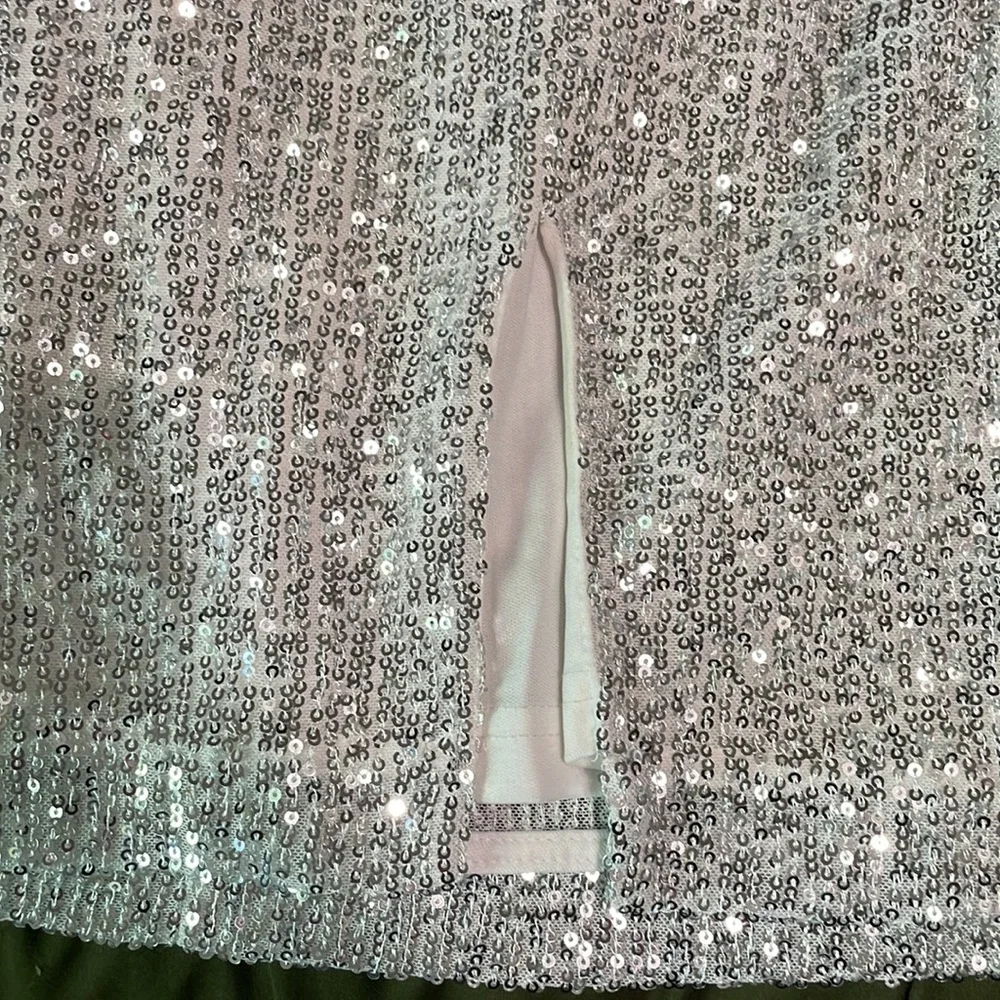 Criss Cross Tie Back Sequin Tee & Skirt with Slit Set - Picture 11 of 11